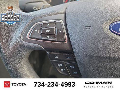 Used 2017 Ford Escape SE w/ Equipment Group 201A FWD image 21