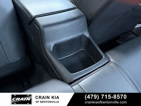 Used 2020 Chevrolet Camaro SS RWD image 25