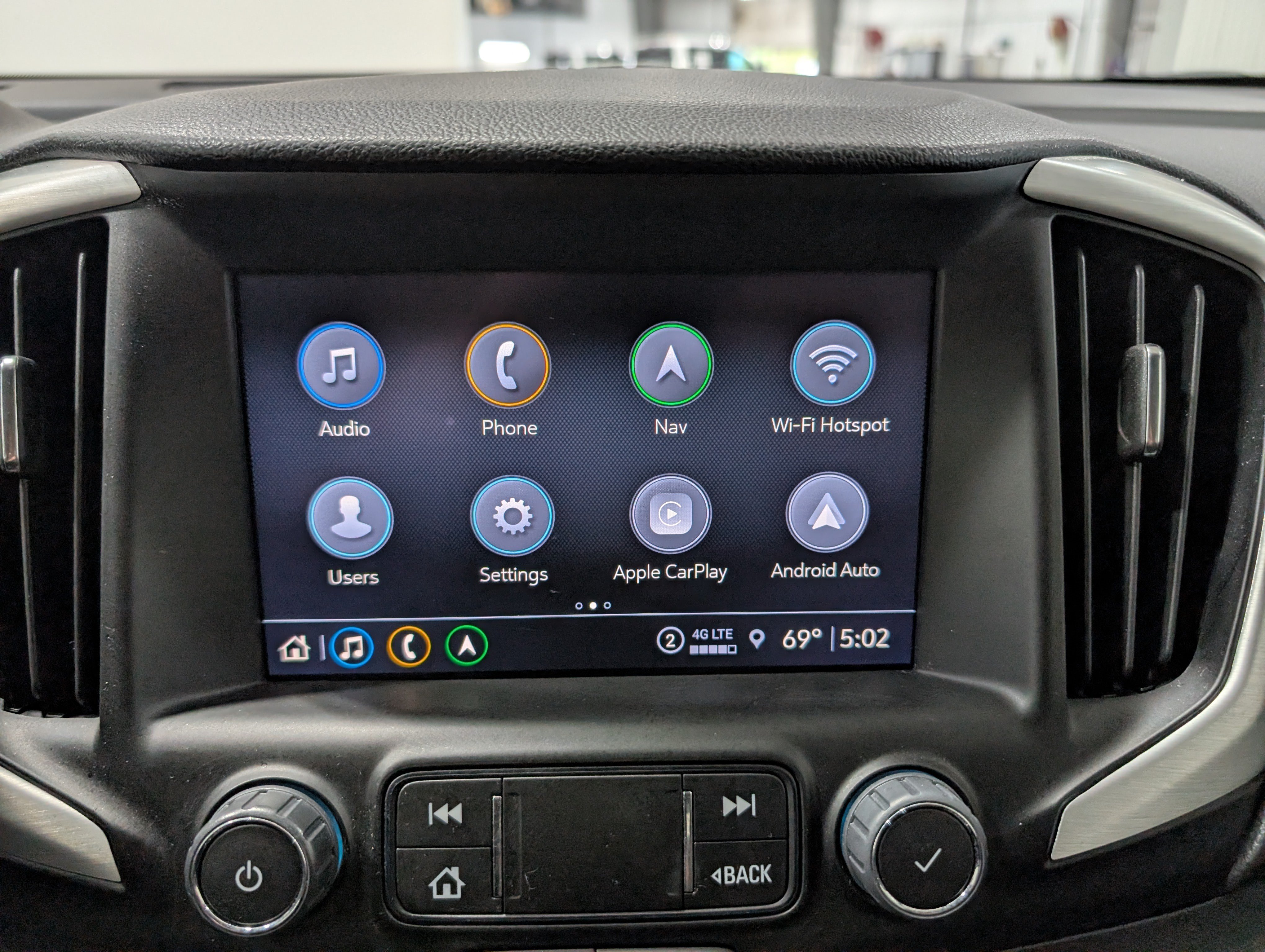 Used 2024 GMC Terrain SLE w/ Driver Convenience Package AWD/4WD image 22