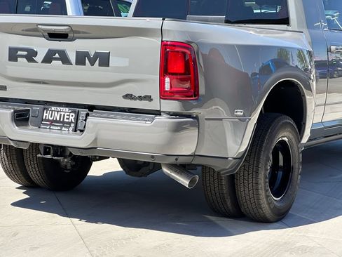 New 2026 RAM 3500 Laramie AWD/4WD image 8