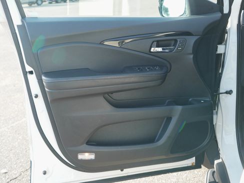 Used 2019 Honda Ridgeline RTL-E image 18