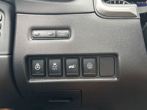 Used 2024 Nissan Murano SL FWD image 31