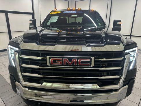 Used 2024 GMC Sierra 3500 SLE w/ SLE Value Package image 13