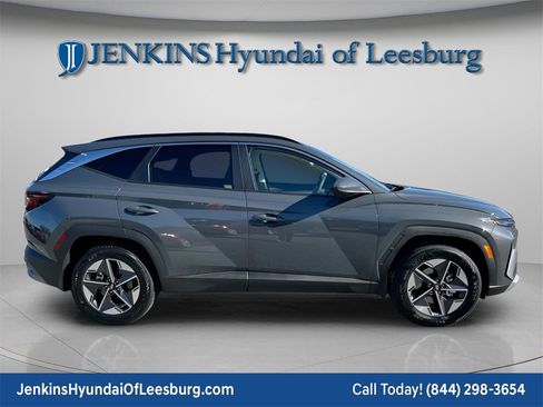 New 2026 Hyundai Tucson SEL image 3