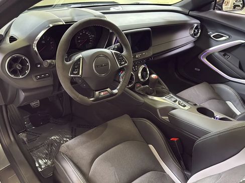 Used 2023 Chevrolet Camaro SS RWD image 24