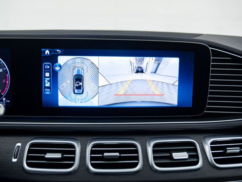 Used 2025 Mercedes-Benz GLE 350 4MATIC image 28