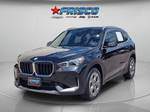 Used 2023 BMW X1 xDrive28i AWD/4WD image 3