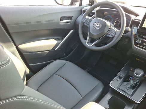 New 2026 Toyota Corolla Cross XLE AWD/4WD image 9