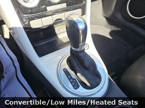 Used 2018 Volkswagen Beetle 2.0T S image 18