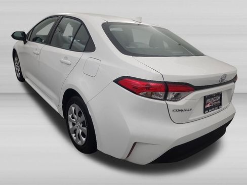 Used 2026 Toyota Corolla LE FWD image 7