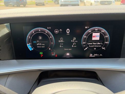 Certified 2026 Volkswagen Tiguan SE AWD/4WD image 18
