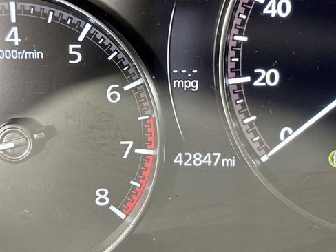 Used 2024 MAZDA MAZDA3 s FWD image 16