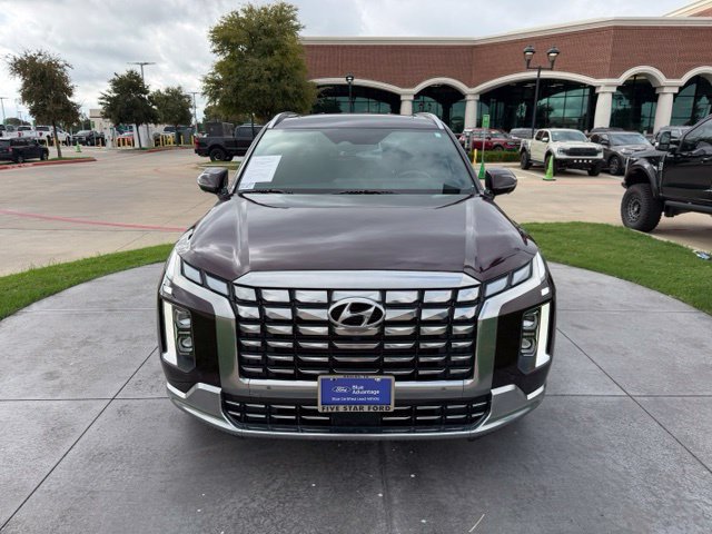 Used 2024 Hyundai Palisade Calligraphy AWD/4WD image 2