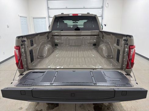 New 2026 Ford F150 XLT w/ XLT Chrome Appearance Package image 33