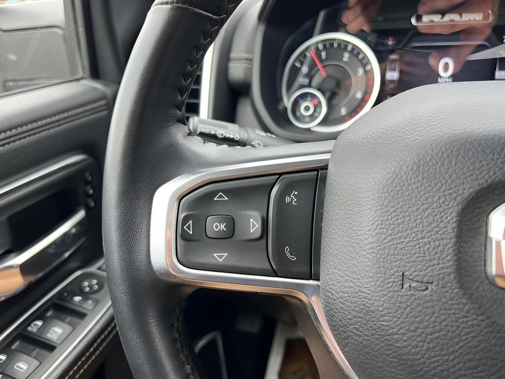 Used 2024 RAM 3500 Laramie AWD/4WD image 44