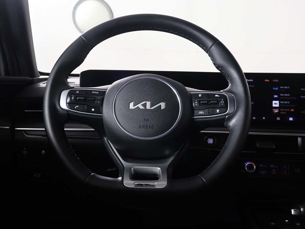 Used 2025 Kia K5 GT-Line w/ GT-Line Premium Package FWD image 37