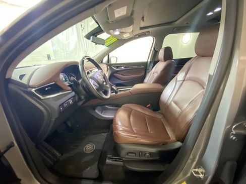 Used 2018 Buick Enclave Avenir w/ Avenir Technology Package image 24