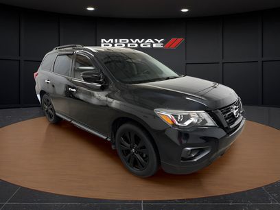 Used 2018 Nissan Pathfinder SL w/ Midnight Edition Package