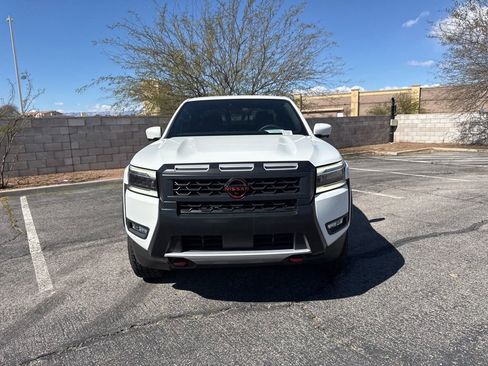 Used 2025 Nissan Frontier Pro-X w/ Pro Convenience Package image 2