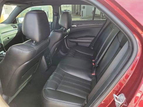 Used 2023 Chrysler 300 S image 7