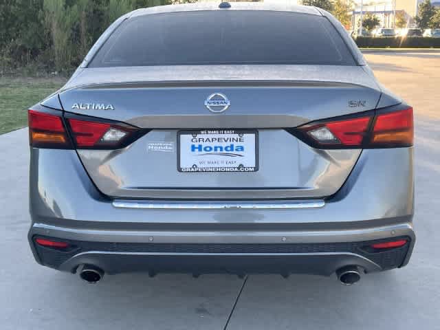 Used 2022 Nissan Altima 2.5 SR FWD image 6