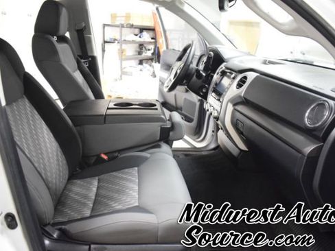 Used 2021 Toyota Tundra SR5 AWD/4WD image 30