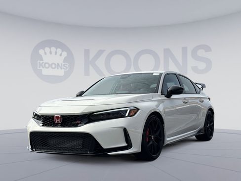 Used 2024 Honda Civic Type R image 1
