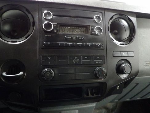 Used 2011 Ford F350 XL w/ XL Value Pkg image 12