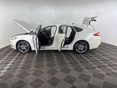 Used 2014 Ford Fusion Titanium FWD image 9