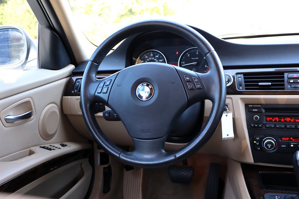 Used 2011 BMW 335d Sedan RWD image 13