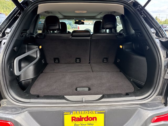 Used 2018 Jeep Cherokee Limited AWD/4WD image 18