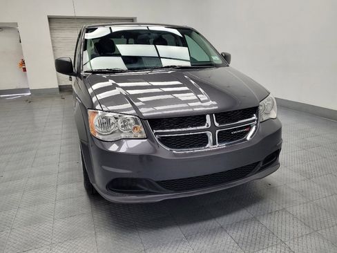 Used 2017 Dodge Grand Caravan SE w/ Power Window Group FWD image 14