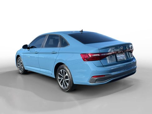 Certified 2025 Volkswagen Jetta S FWD image 3