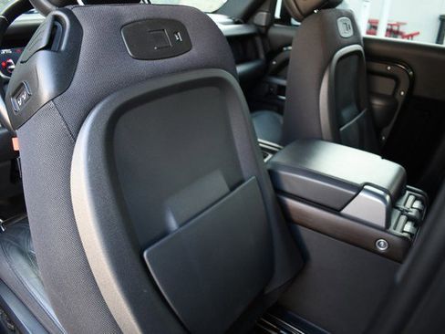 Used 2021 Land Rover Defender 90 X image 22