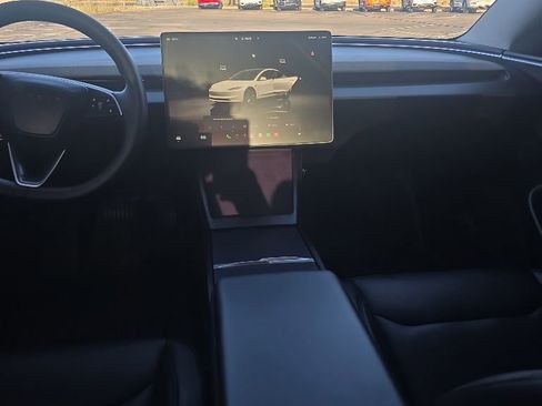 Used 2024 Tesla Model 3 Long Range AWD/4WD image 7