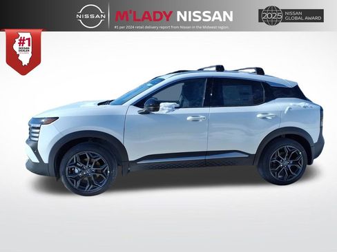 New 2026 Nissan Kicks SR w/ Cold Weather Package image 4