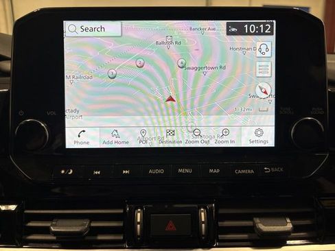 Used 2025 Nissan Pathfinder SL AWD/4WD image 33