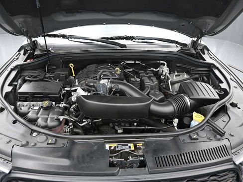 Used 2023 Dodge Durango GT AWD/4WD image 27