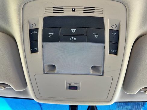 Used 2013 Lexus RX 350 Base 4dr SUV w/ Navigation Pkg image 29