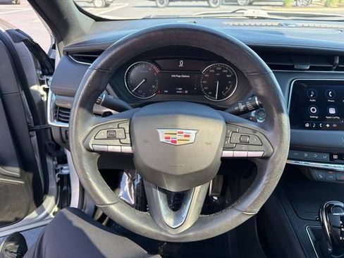 Used 2022 Cadillac XT4 Sport w/ Cold Weather Package AWD/4WD image 22