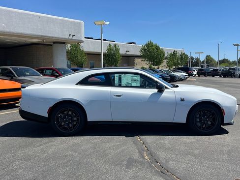 New 2026 Dodge Charger R/T Scat Pack image 8