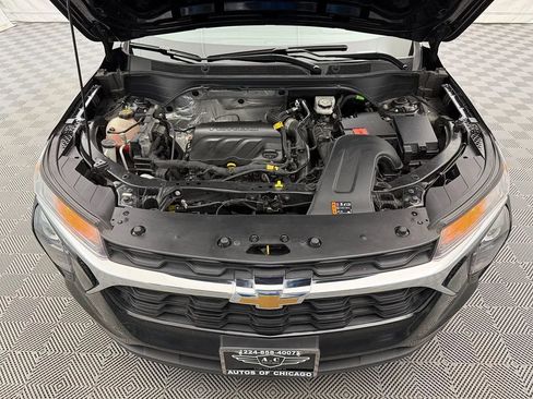 Used 2024 Chevrolet Trax LS FWD image 23