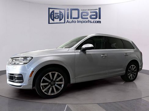 Used 2019 Audi Q7 3.0T Premium Plus w/ Premium Plus Package AWD/4WD image 1