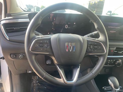 Used 2025 Buick Encore GX Preferred image 28