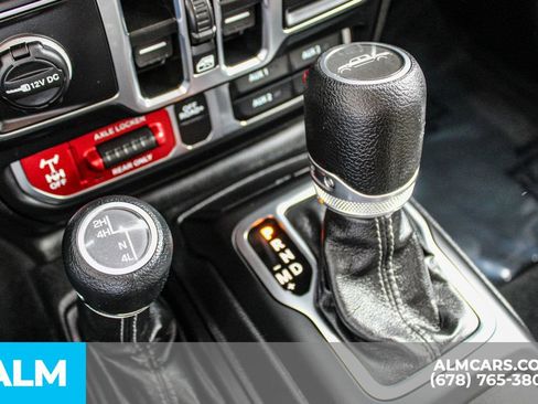 Used 2026 Jeep Gladiator Mojave AWD/4WD image 31