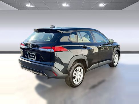 Used 2023 Toyota Corolla Cross L FWD image 9