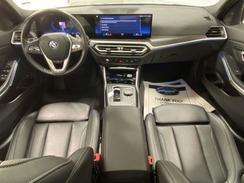 Used 2024 BMW 330e xDrive image 10
