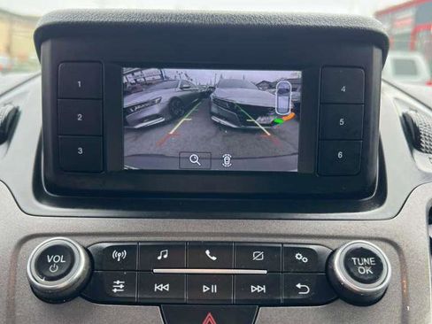 Used 2019 Ford Transit Connect XL image 18