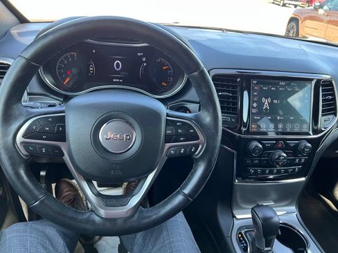 Used 2022 Jeep Grand Cherokee Limited AWD/4WD image 35