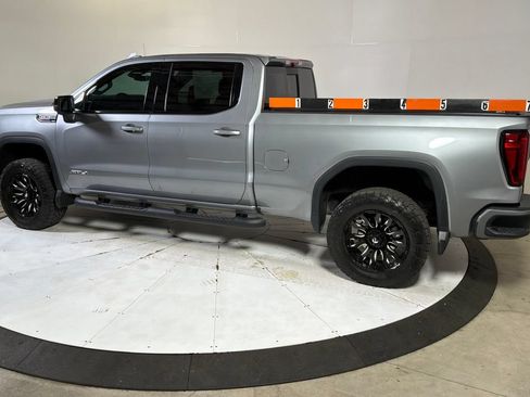 Used 2023 GMC Sierra 1500 AT4 w/ AT4 Premium Package AWD/4WD image 4